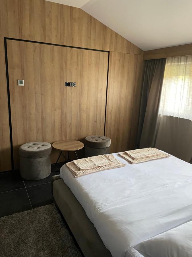 Pampas Apartments Mreznica Дуга Реса Екстер'єр фото